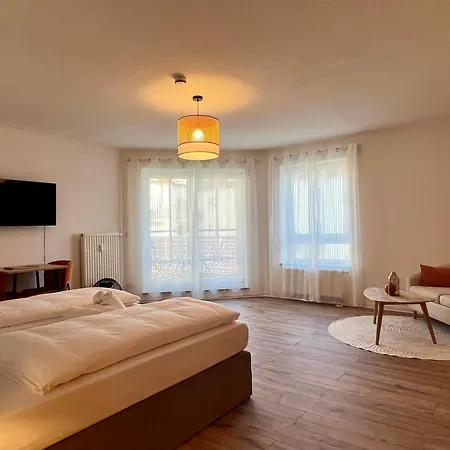 Apartment Yuva Homes Im Lechfeld